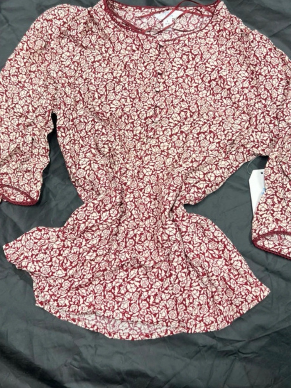 Women's Red Floral Print Tie-Waist Top small(4-6)
